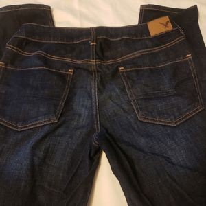 American Eagle Outfitters! Junior Denim jeans